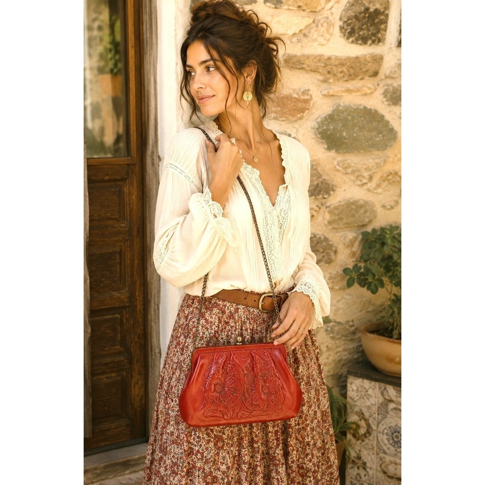 Patricia Nash Frame Bag Fox Red Tooled Leather Kiss Lock Crossbody‎ Clutch NEW